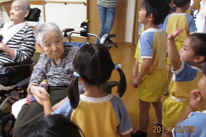 施設訪問